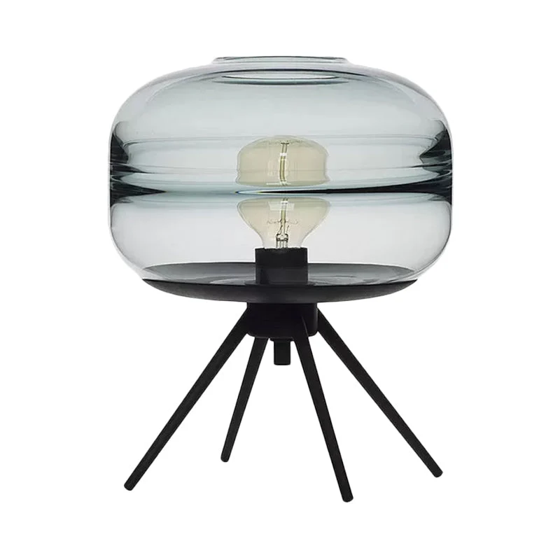 Kreativ Bordlampe med Moderne Design og Unik Æstetik
