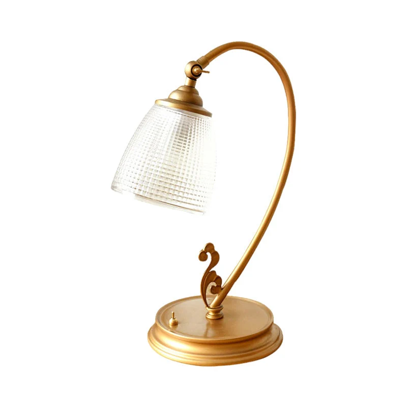 Vintage Bordlampe i Guldmetal – Skab Hygge i Dit Hjem