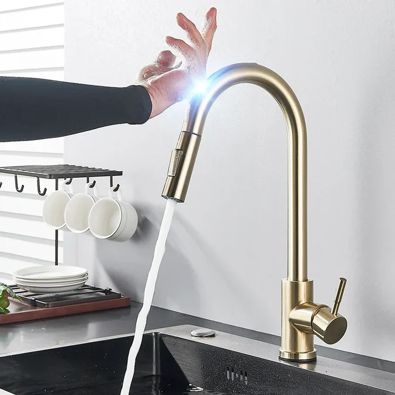Berøringsfølsom Køkkenarmatur med Retractable Tud