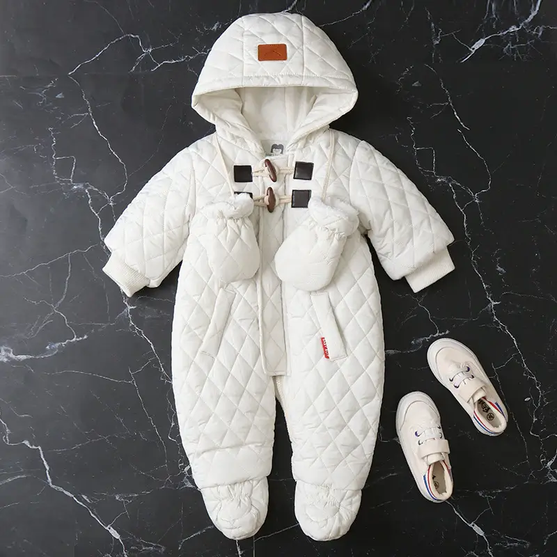 Varm og Komfortabel Babyflyverdragt i Velour