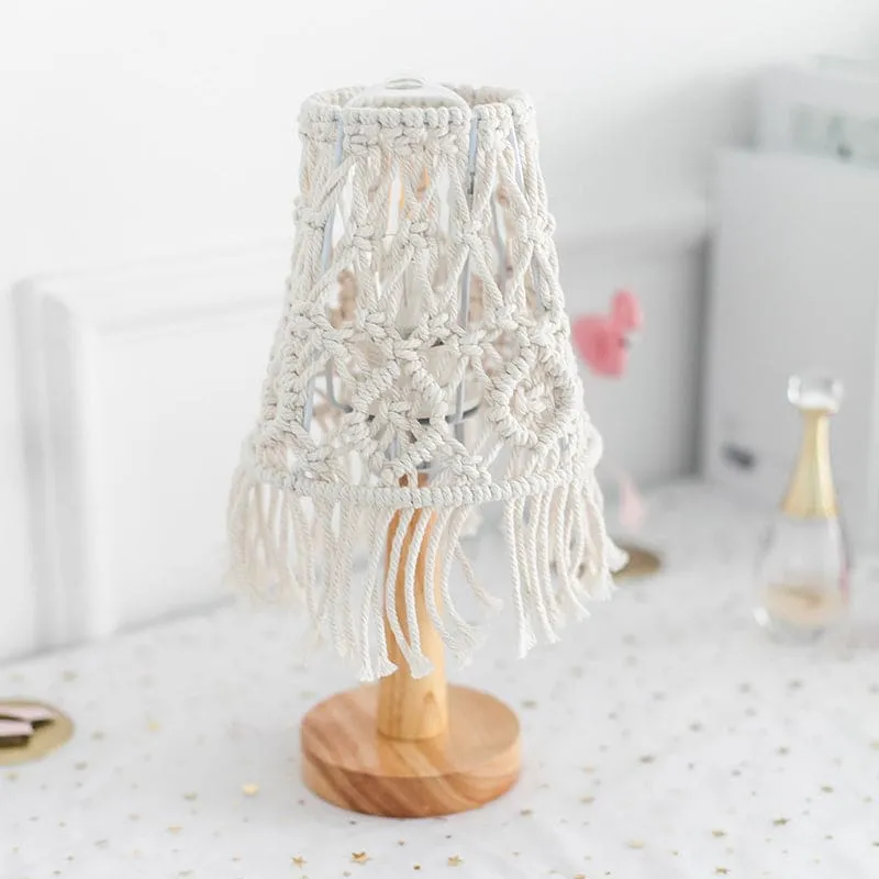 Fleksibel Konisk Lampe med Elegant Keramisk Base