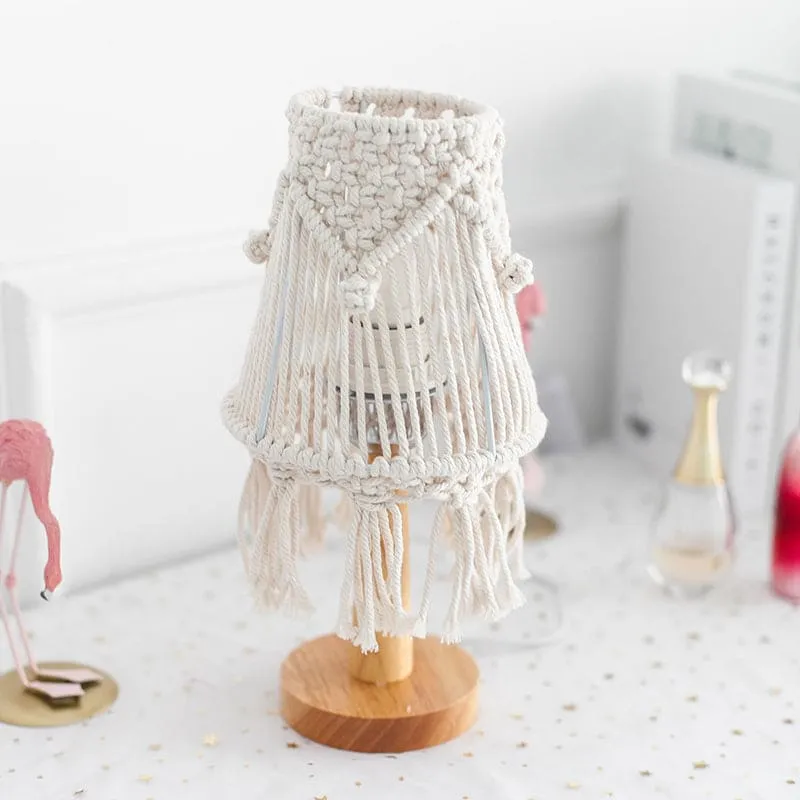 Fleksibel Konisk Lampe med Elegant Keramisk Base