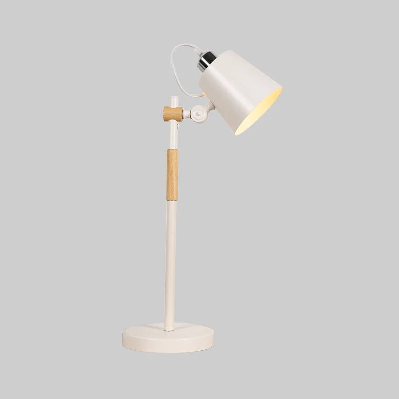Industriel Bordlampe i Metal – Skab Moderne Hygge