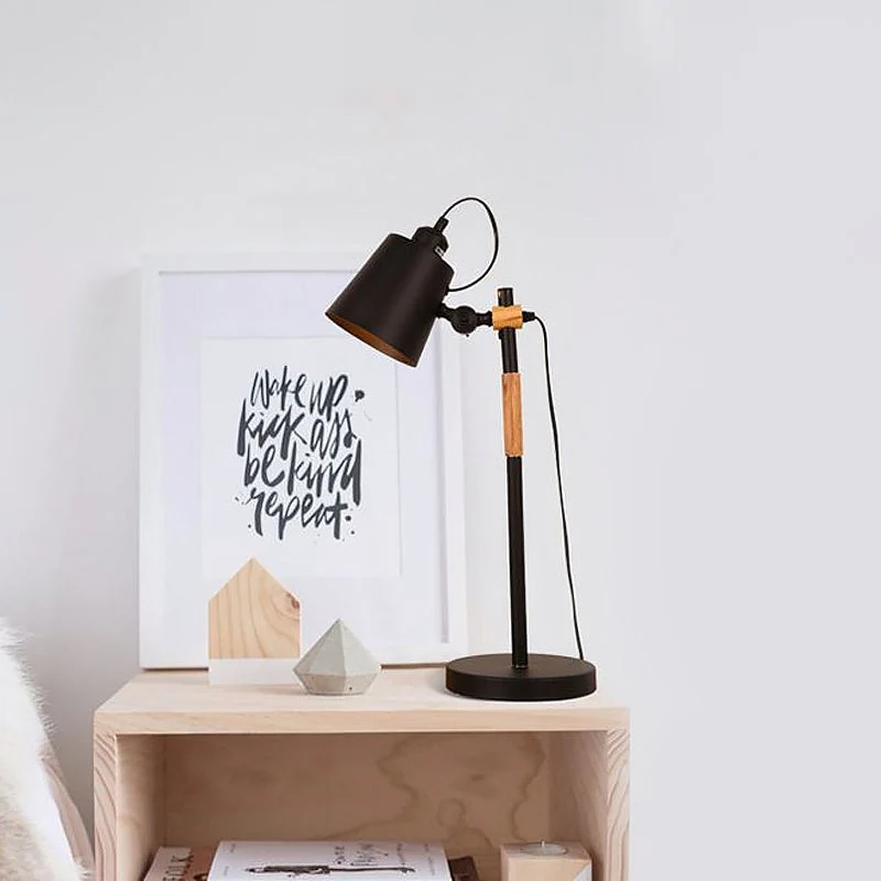 Industriel Bordlampe i Metal – Skab Moderne Hygge