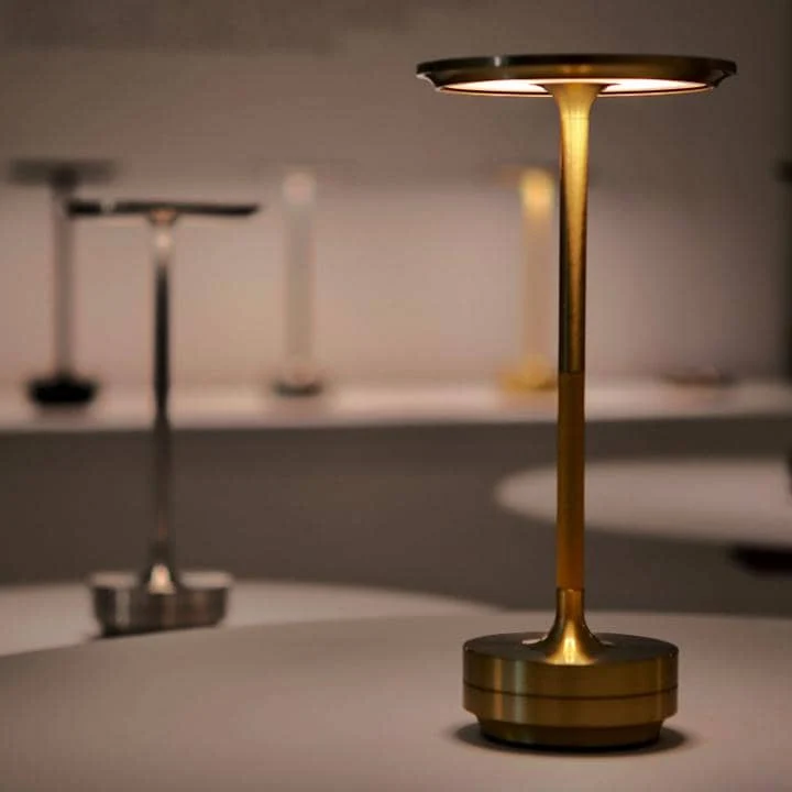 Bærbar Designlampe med Justerbart Lys og Lang Batteritid