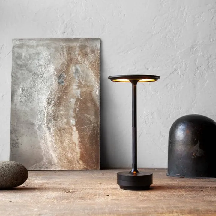 Bærbar Designlampe med Justerbart Lys og Lang Batteritid