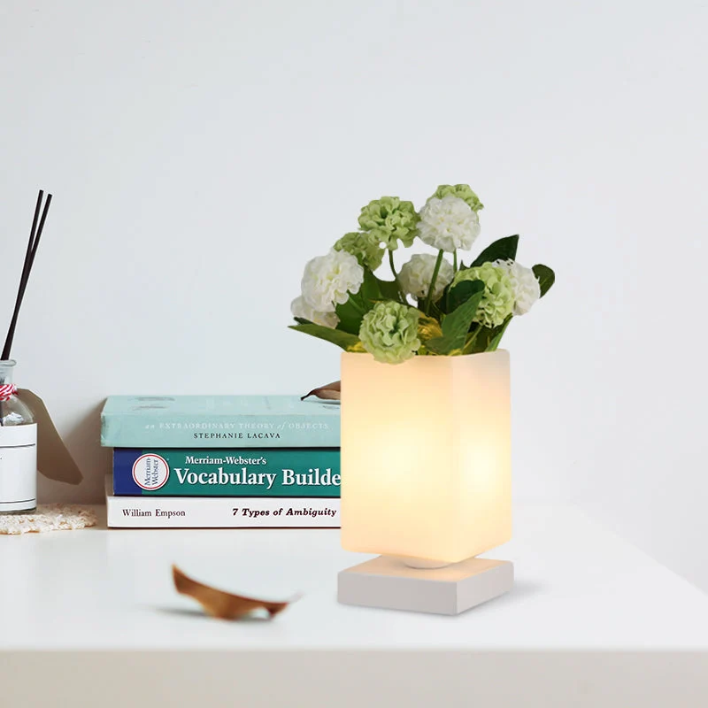 Romantisk Art Deco Natlampe i Glas til Elegant Indretning