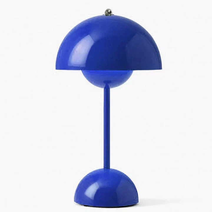 Nordisk Bordlampe med Justerbar LED - Elegant og Funktionel