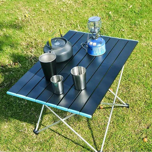 Sammenklappelig Campingbord i Aluminium – Let og Robust