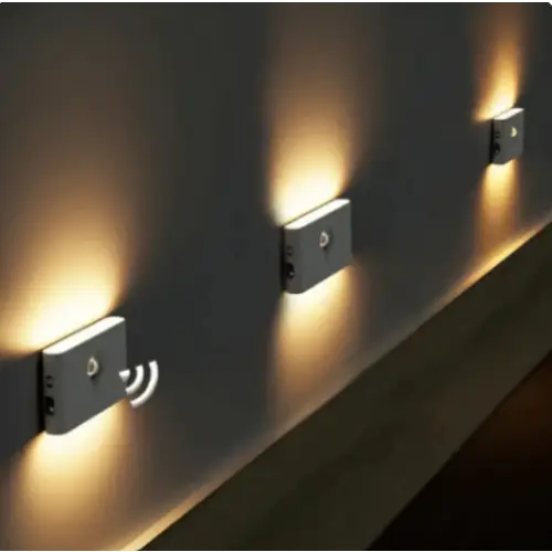 Trådløs LED Natlampe med Bevægelsessensor - Sæt á 2