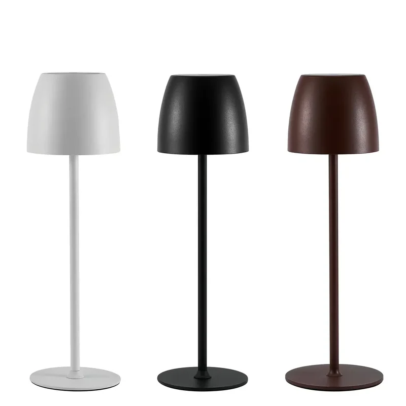 Trådløs LED Bordlampe i Metal – Vandtæt & Justerbar