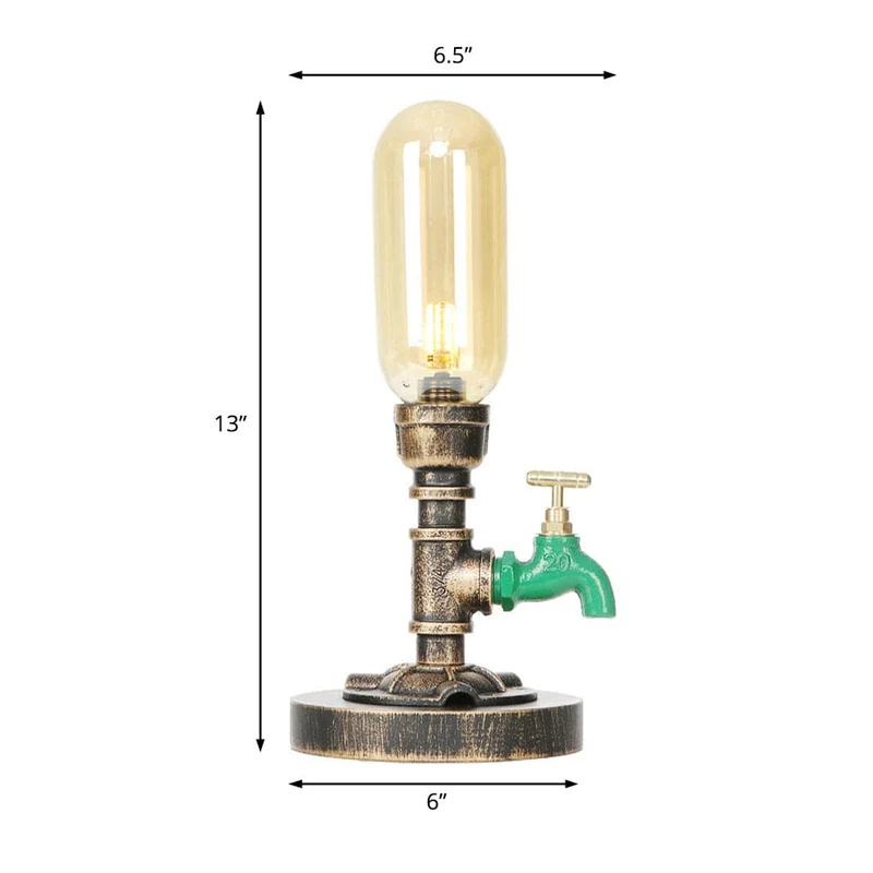 Moderne Industriel Bordlampe med Holdbart Metalrørdesign