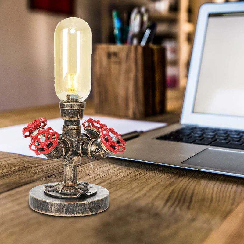 Moderne Industriel Bordlampe med Holdbart Metalrørdesign