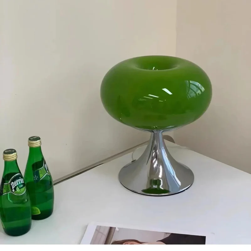 Stilfuld Glasbordlampe med Vintage Design, E27 Fatning