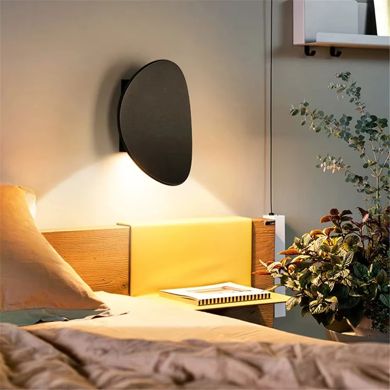 Elegant Væglampe i Bølgende Design – Minimalistisk og Moderne