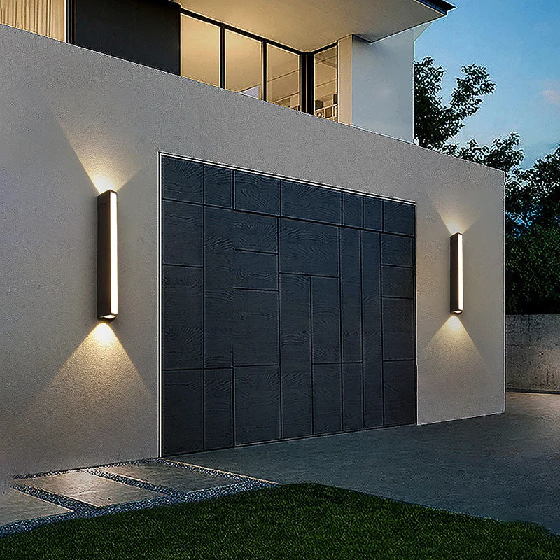 Holdbar udendørs LED væglampe i aluminium - Vandtæt design