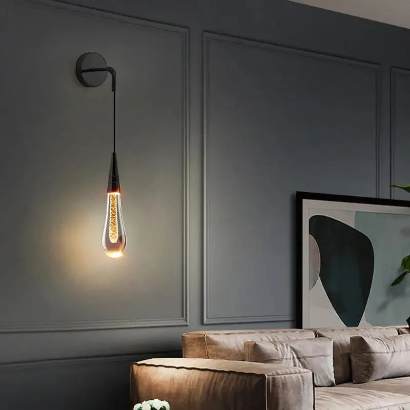 Stilfuld LED Væglampe i Glas med Kristaleffekt