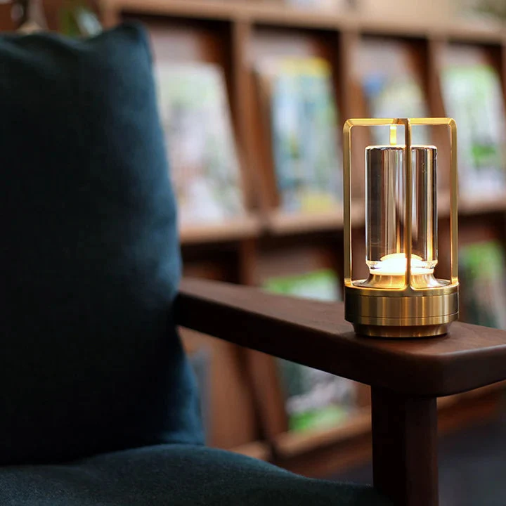 Trådløs LED Bordlampe med USB-opladning og Touch-kontrol