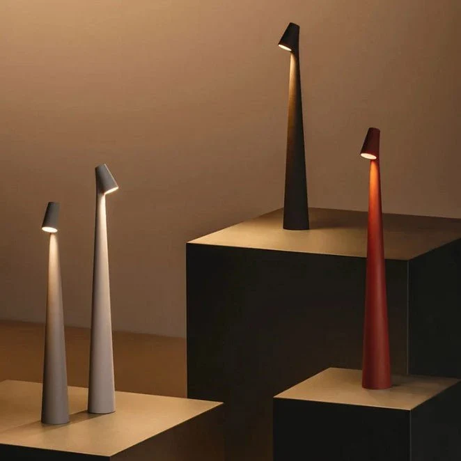 Genopladelig LED-natlampe – Stilfuld belysning til hjemmet