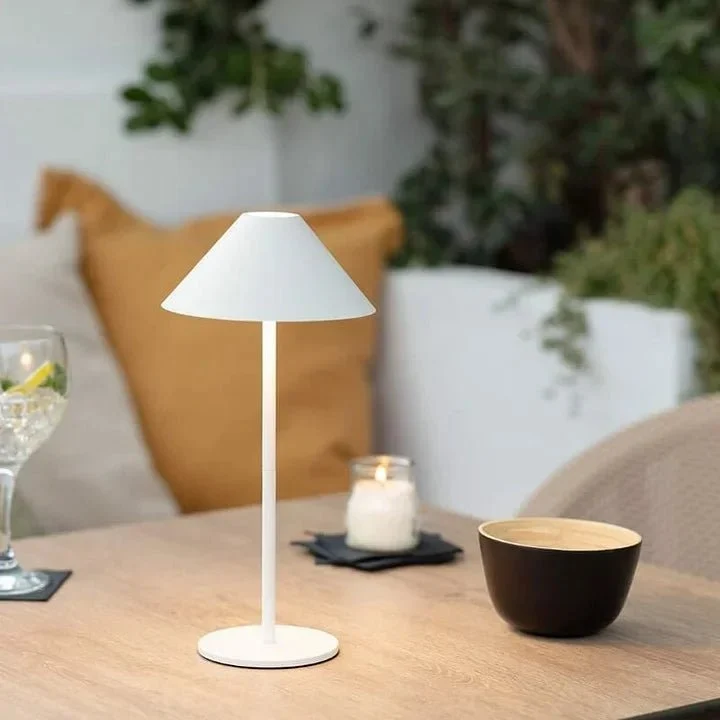 Trådløs Sort Bordlampe med Touch-Dæmpning og Lang Batterilevetid