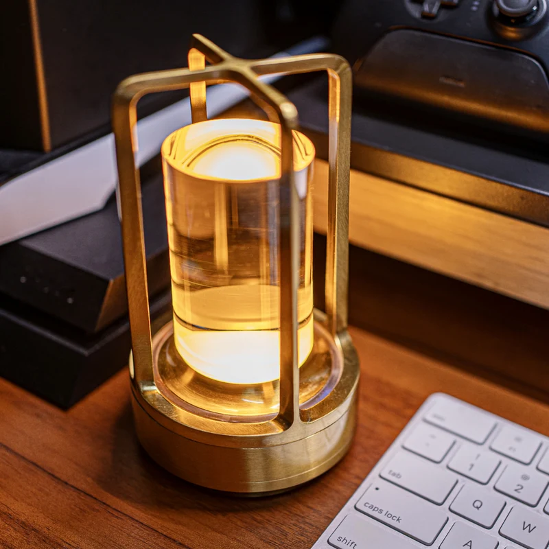 Stilfuld Krystallampe med Touch & USB til Moderne Hjem