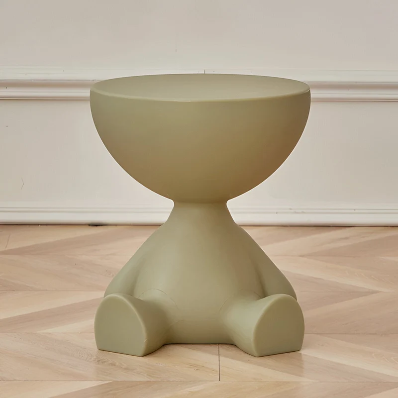 Elegant Rundt Sidebord i Creme med Multifunktionelt Design