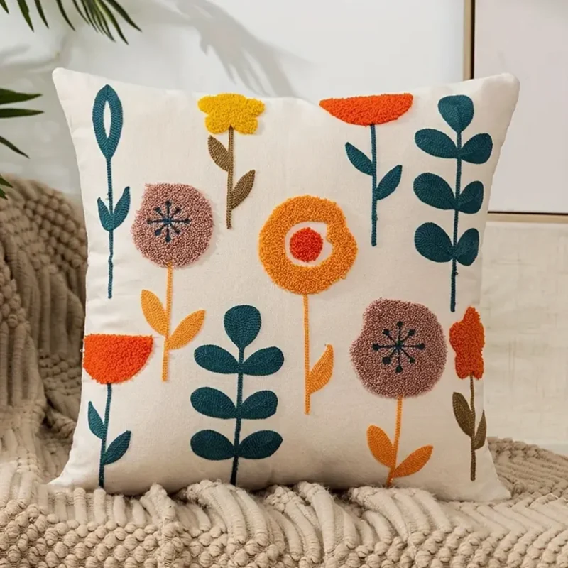 Blomsterpude 45x45 cm - Farverig komfort til dit hjem