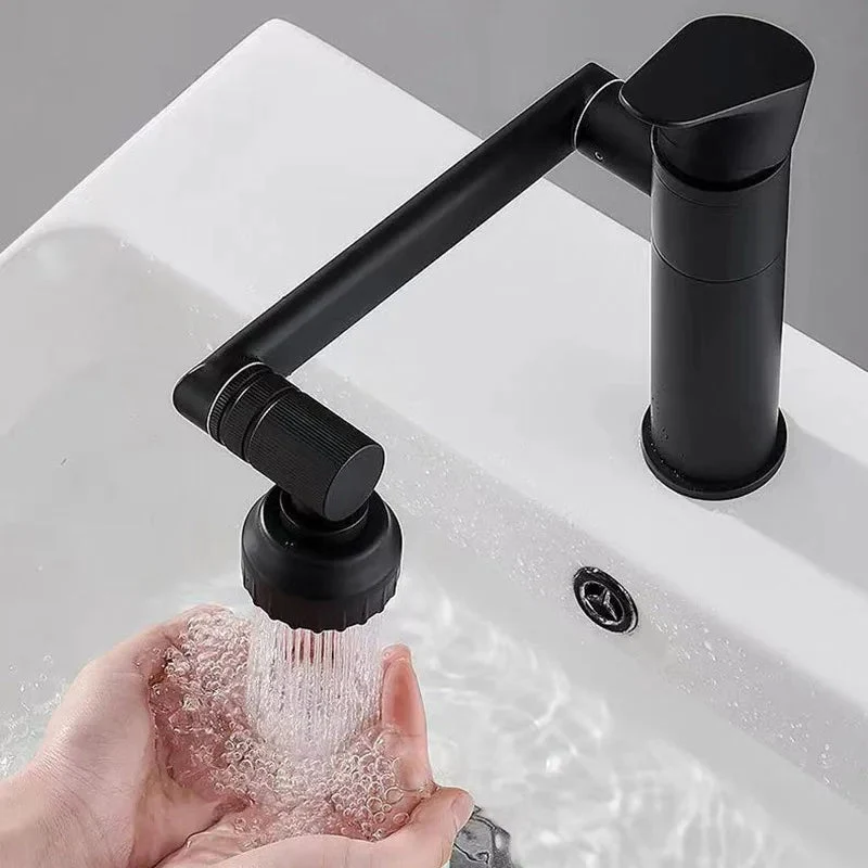 Elegant Sort Vandhane med 360° Fleksibilitet og Komfort