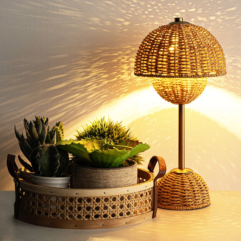 Moderne Bambuslampe med Blød LED-belysning til Hyggestunder