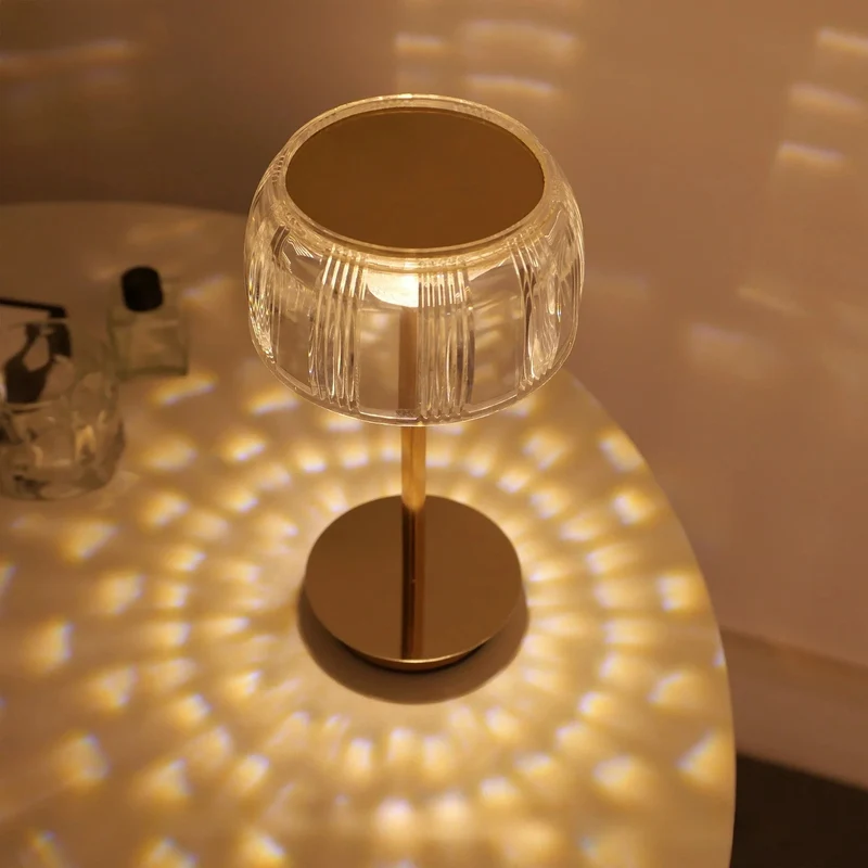 Trådløs Krystal Bordlampe i Guld - Justerbar Lysstyrke