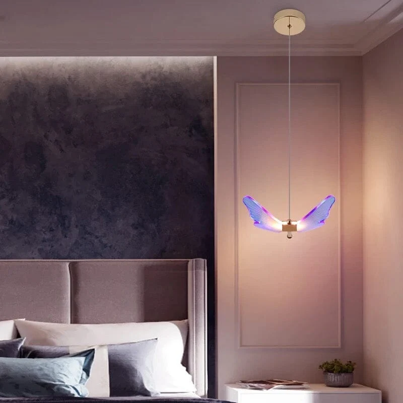 Elegant LED-væglampe i sommerfugleform til stemningslys