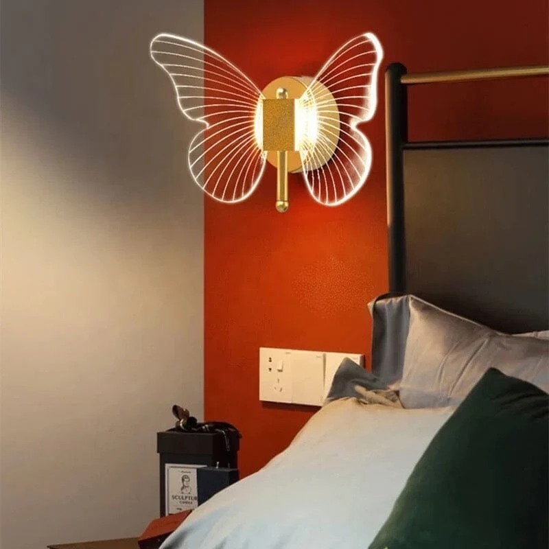 Elegant LED-væglampe i sommerfugleform til stemningslys