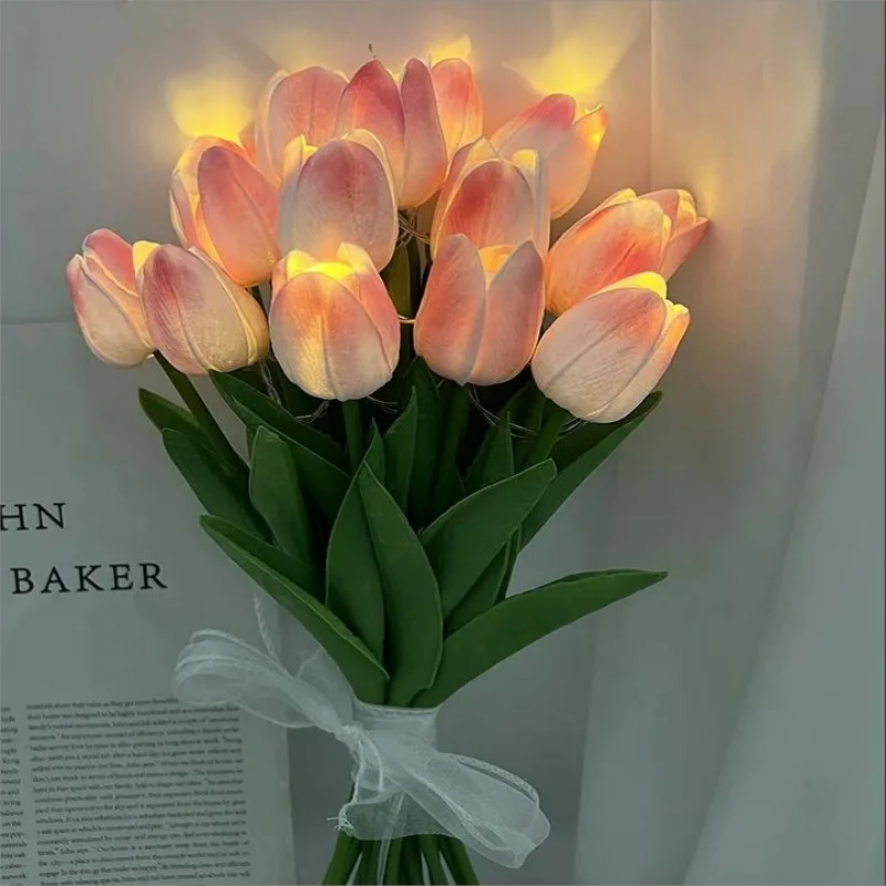 Tulipan LED Natlampe - Bærbar Hyggebelysning til Hjemmet