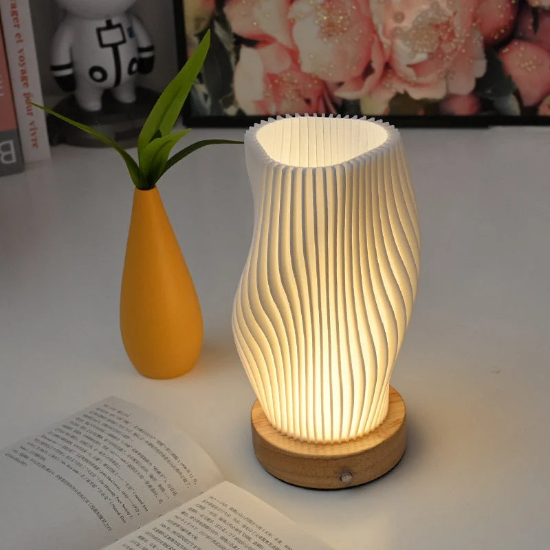 Moderne LED Bordlampe med Energibesparende Lysdesign