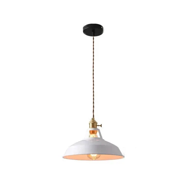 Stilfuld Pendel i Retrodesign – Perfekt til Spisebordet