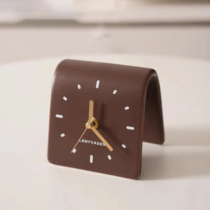 Moderne Keramisk Bordur - Stilfuld og Støjfri Tidsløs Design