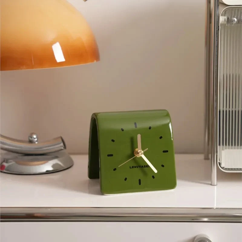 Moderne Keramisk Bordur - Stilfuld og Støjfri Tidsløs Design
