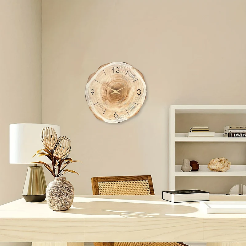 Støjsvag Vægur i Trælook | Elegant og Tidløst Design