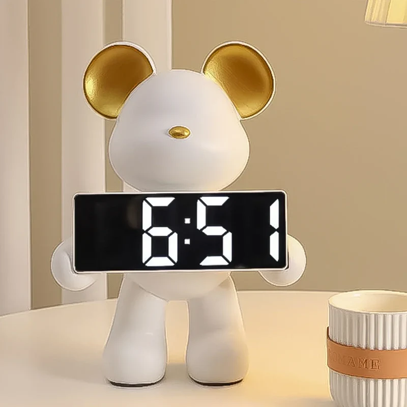 Sød Børnevægur med Teddybjørn – Skab Hygge i Børneværelset