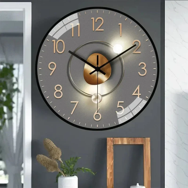Stilren Digital Vægur 30 cm - Støjfri og Elegant