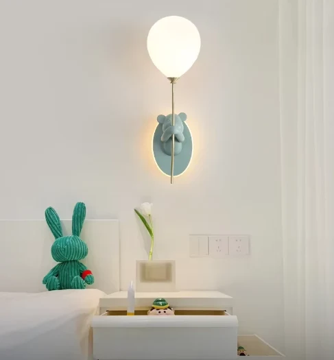 Unik Ballon Væglampe – Skab Hygge i Dit Hjem