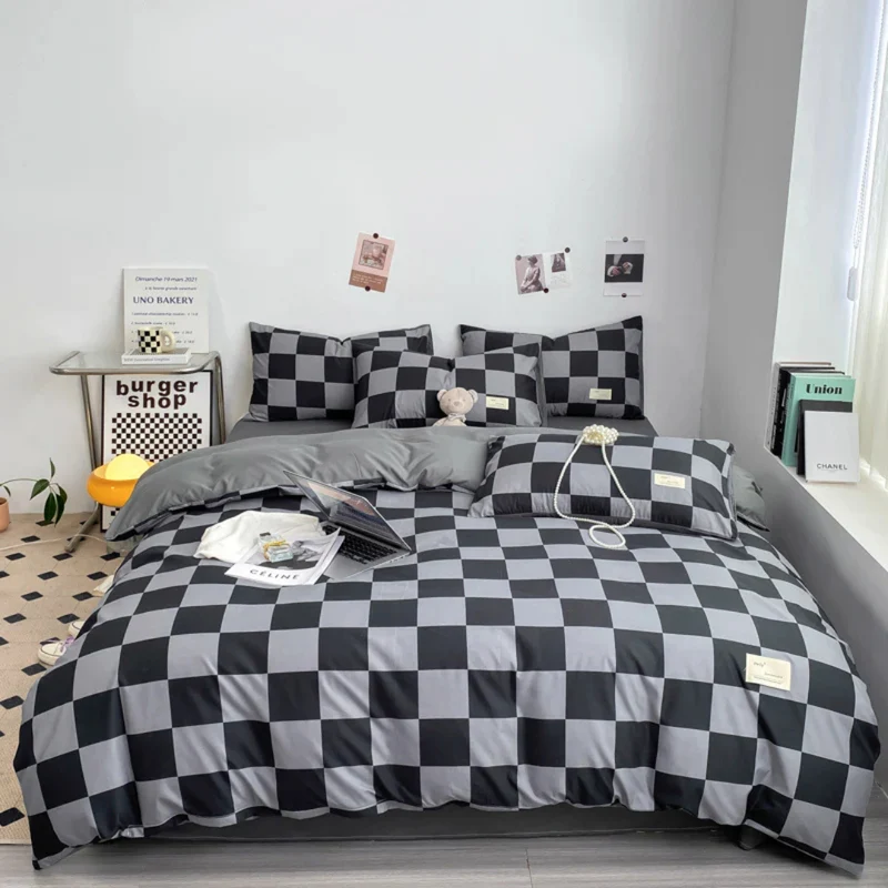 Luksuriøst Sengetøj med Karomønster - Komfort og Stil 135x200