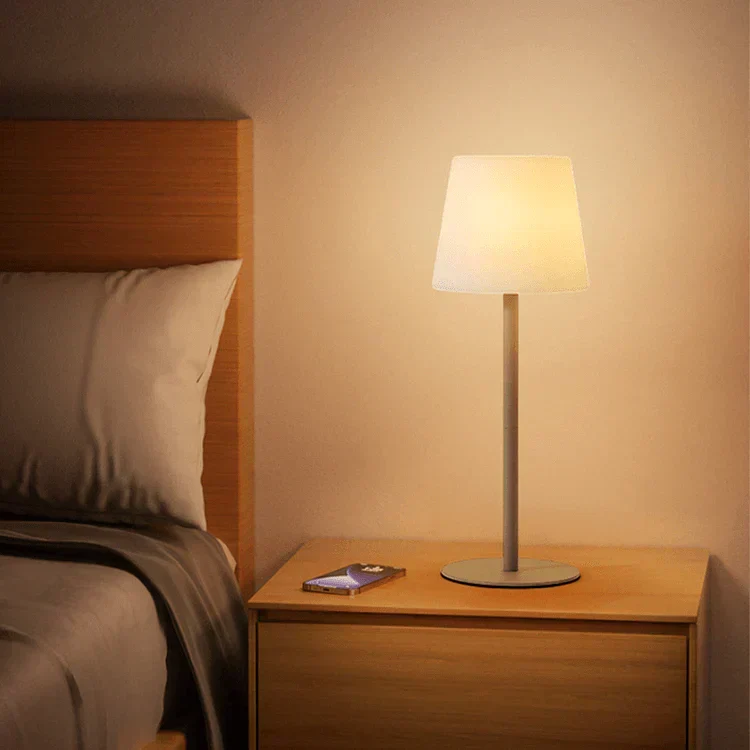 Trådløs LED-bordlampe med 16 farver - Stilfuld belysning