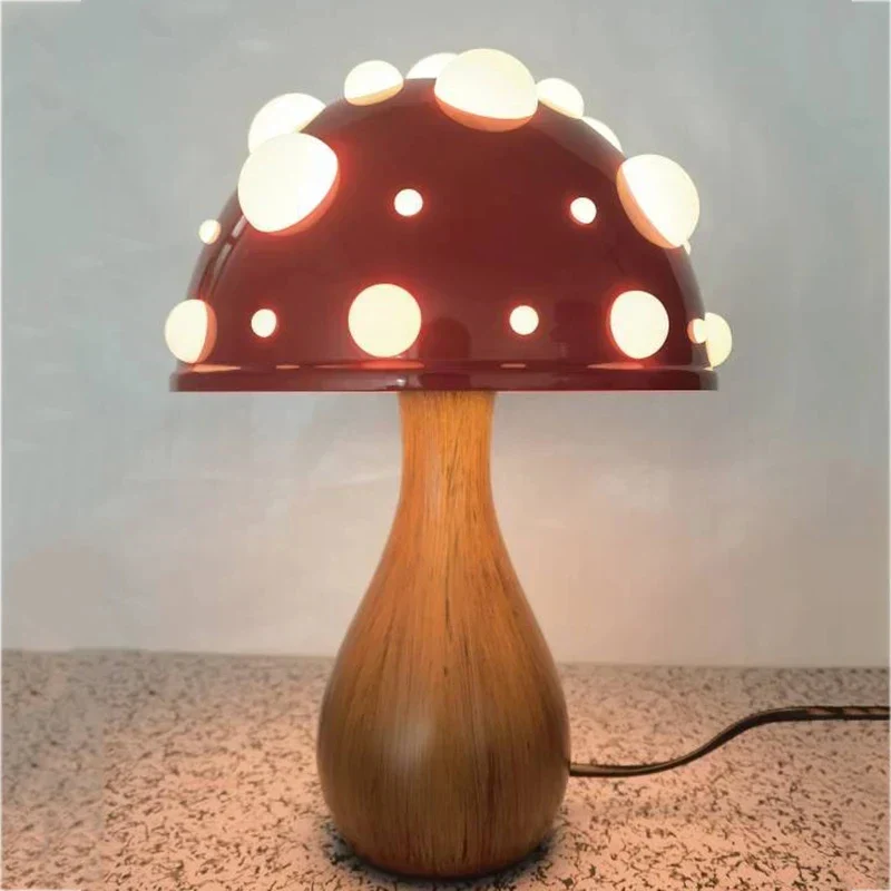 Energibesparende Svampelampe med Naturligt Lysdesign