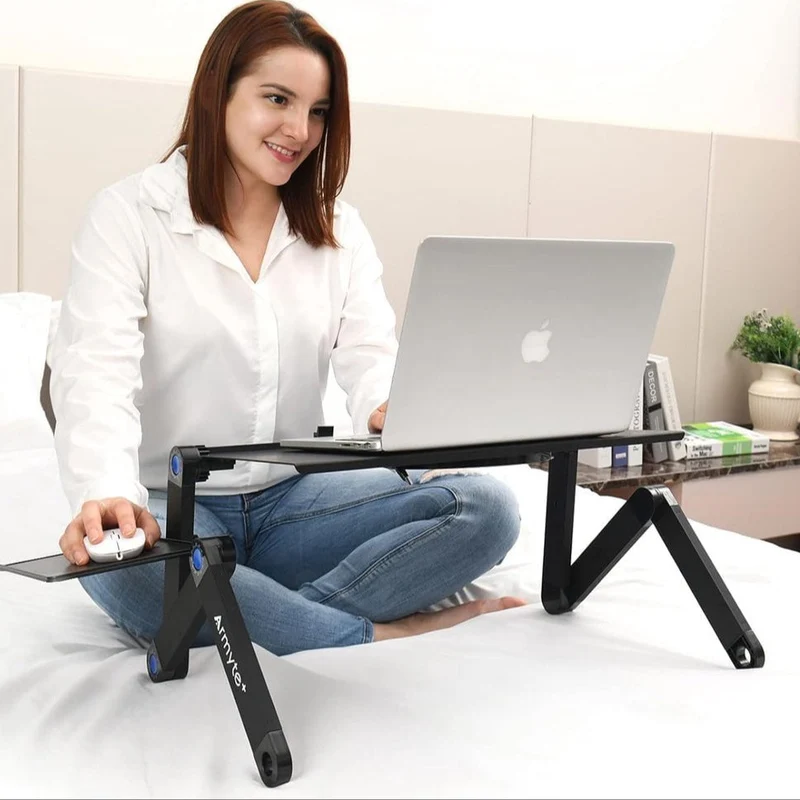 Ergonomisk Bærbar Laptopbord – Justerbar & Praktisk
