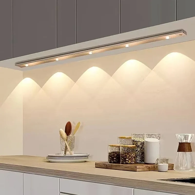 Trådløs LED-lyslist med sensor – Nem montering og stemning