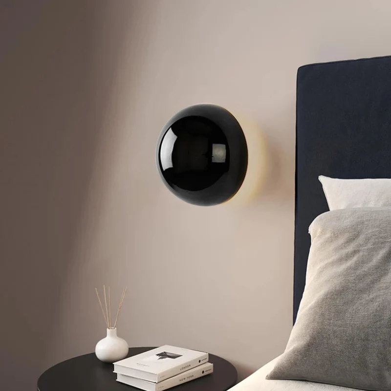 Rund Væglampe med Nordisk Design og Blødt LED-Lys