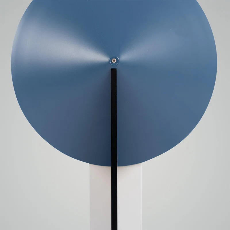 Elegant Cirkel Bordlampe med Blød, Indbydende Glød