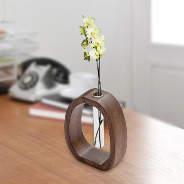 Elegant Mini Vase i Valnøddetræ med Glasindsats til Planter