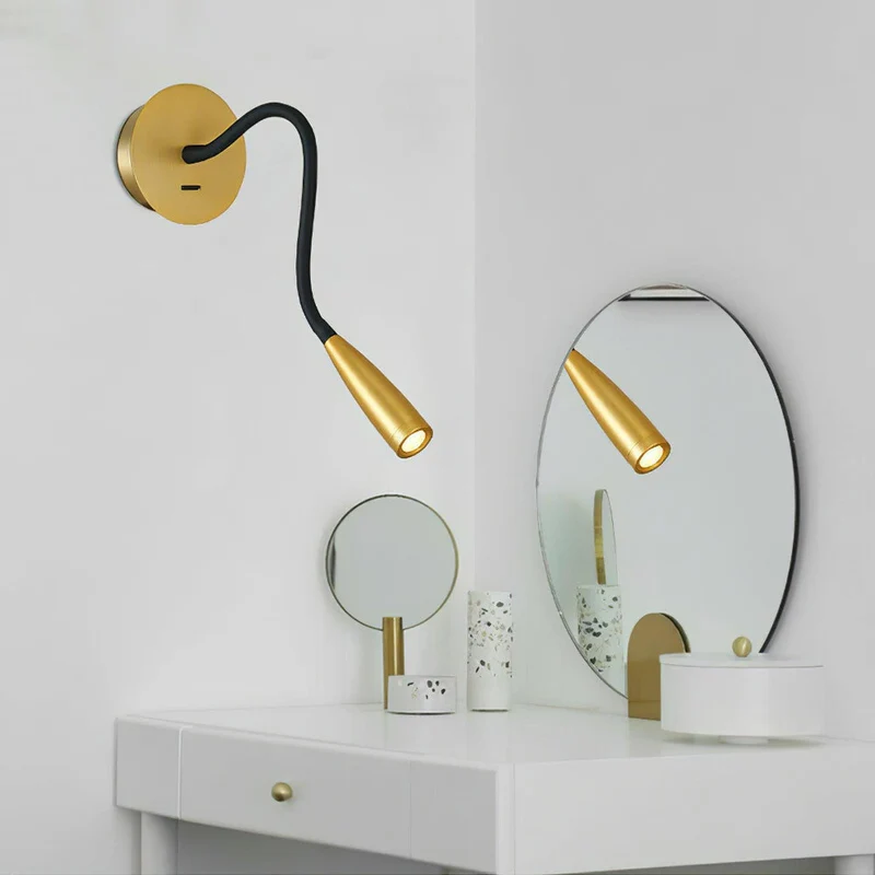 Elegant LED Væglampe med Justerbar Lysretning
